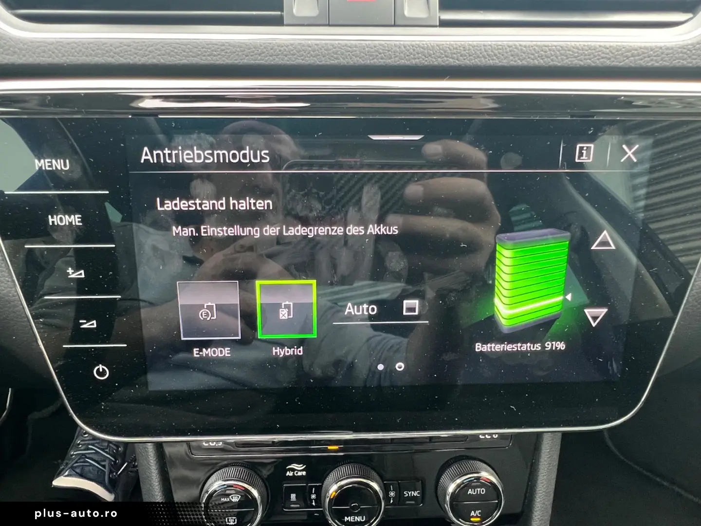 SKODA Superb 1.4 TSI iV DSG Pano Virtu Stanhzng Matrix