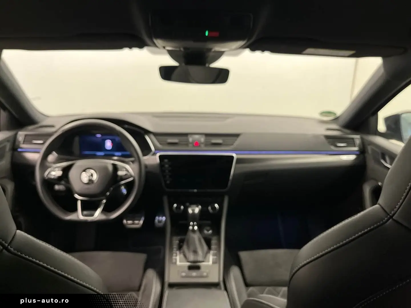 SKODA Superb Combi 1.4 TSI Sportline iV Virtual AHK