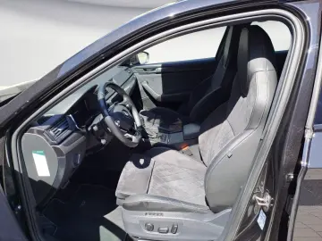 SKODA Superb Combi 1.4 TSI DSG iV Sportline Canton