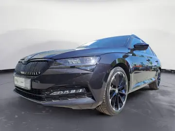 SKODA Superb Combi 1.4 TSI DSG iV Sportline Canton