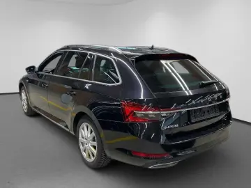 SKODA Superb Combi 1.4 TSI L&K iV Virtual Pano ACC