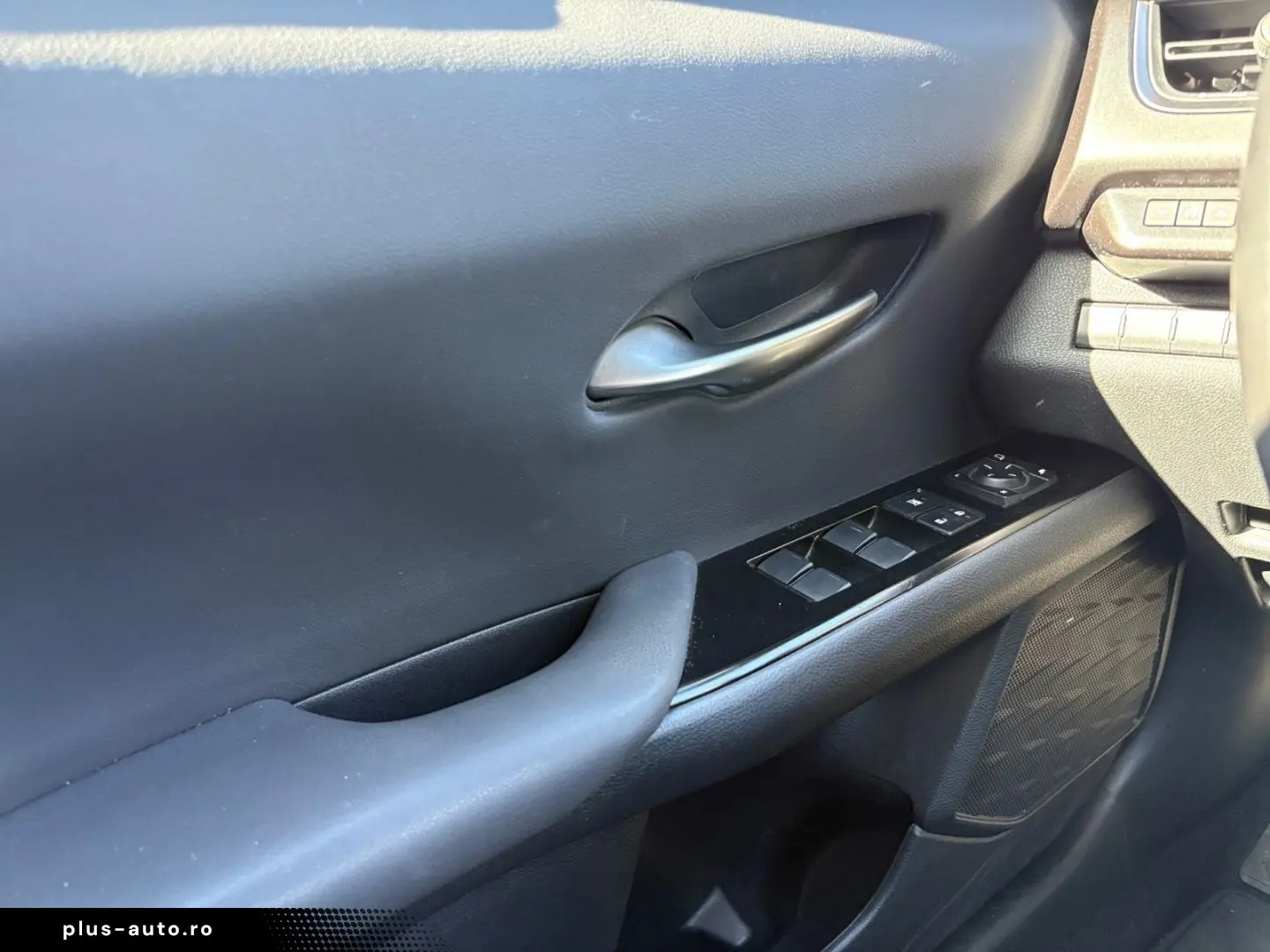 LEXUS UX 250h Style Edition  Bi-LED ACC CAM SHZ CarPla