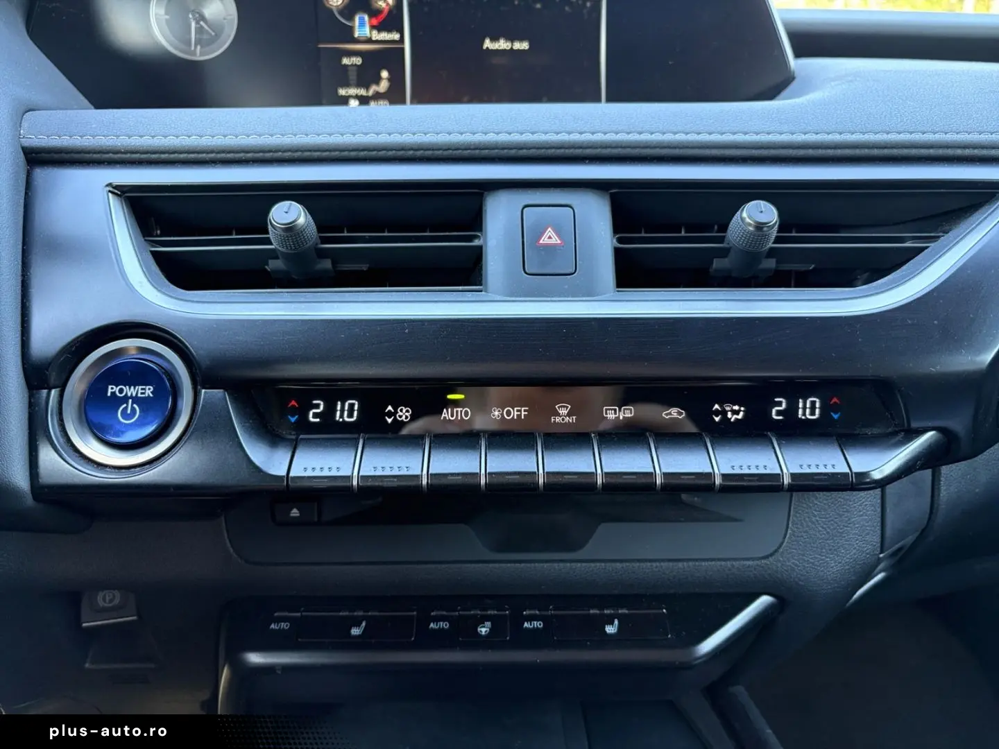 LEXUS UX 250h Style Edition  Bi-LED ACC CAM SHZ CarPla