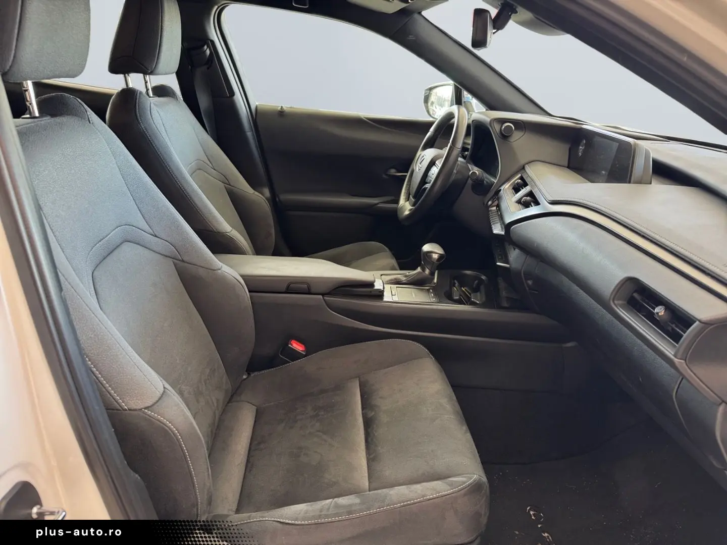 LEXUS UX 250h Style Edition  Bi-LED ACC CAM SHZ CarPla