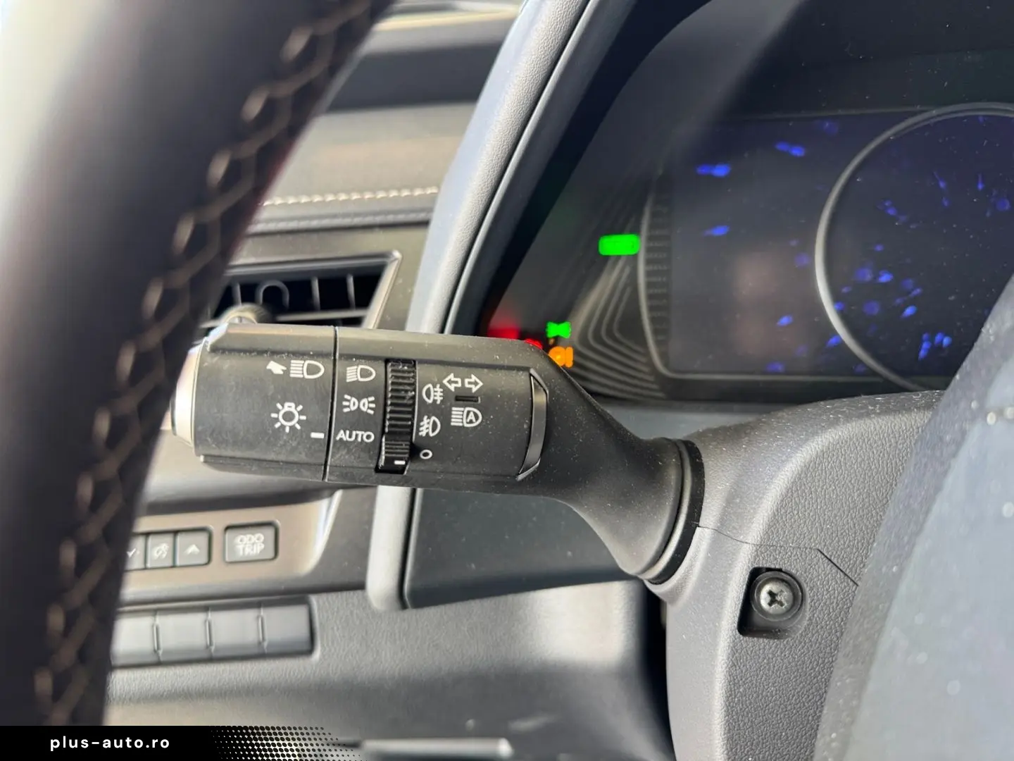 LEXUS UX 250h Style Edition  Bi-LED ACC CAM SHZ CarPla