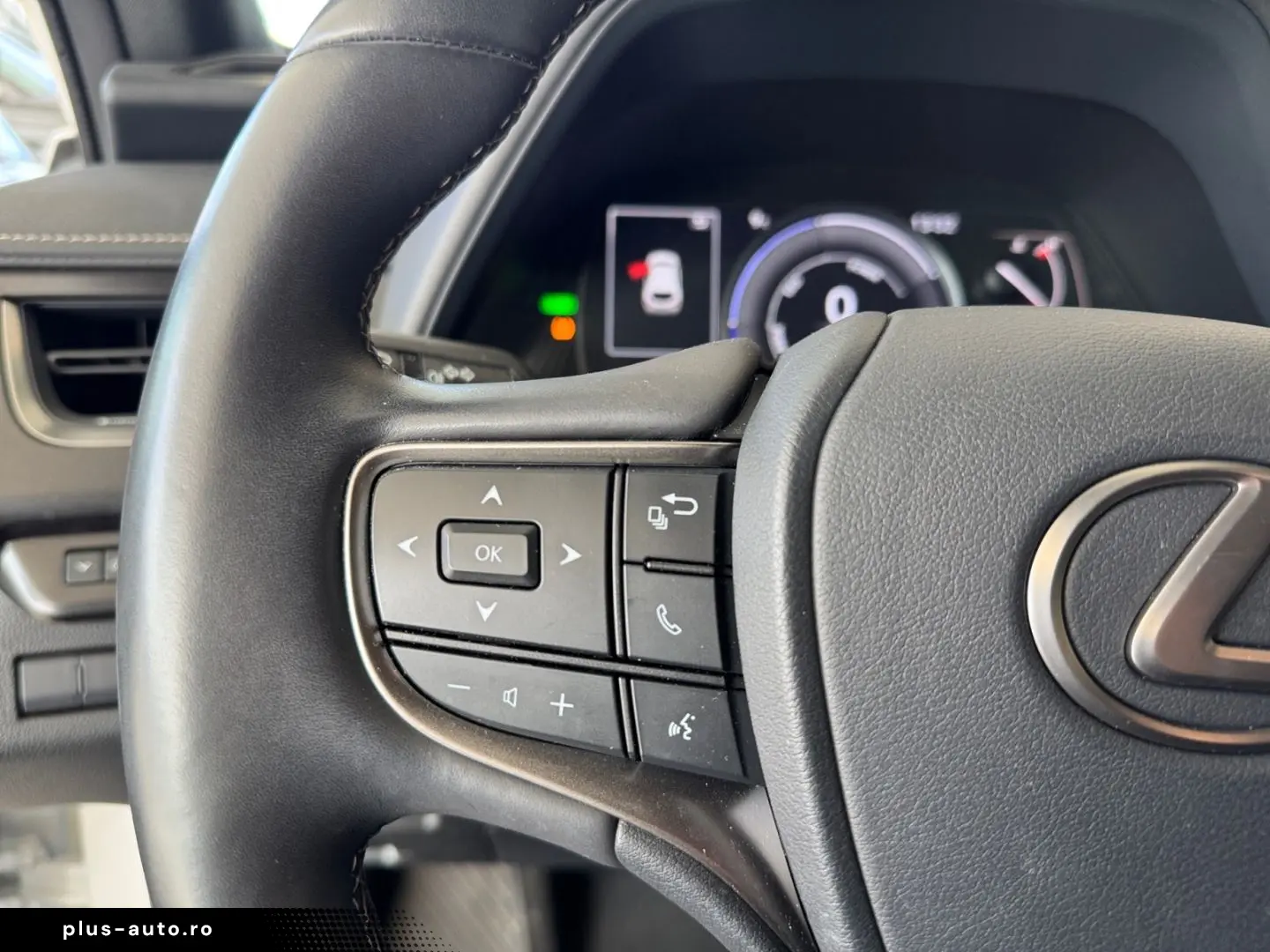LEXUS UX 250h Style Edition  Bi-LED ACC CAM SHZ CarPla