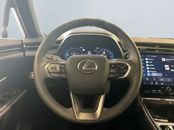 LEXUS LBX FWD Elegant Black Edition  LED el Heck Kamer
