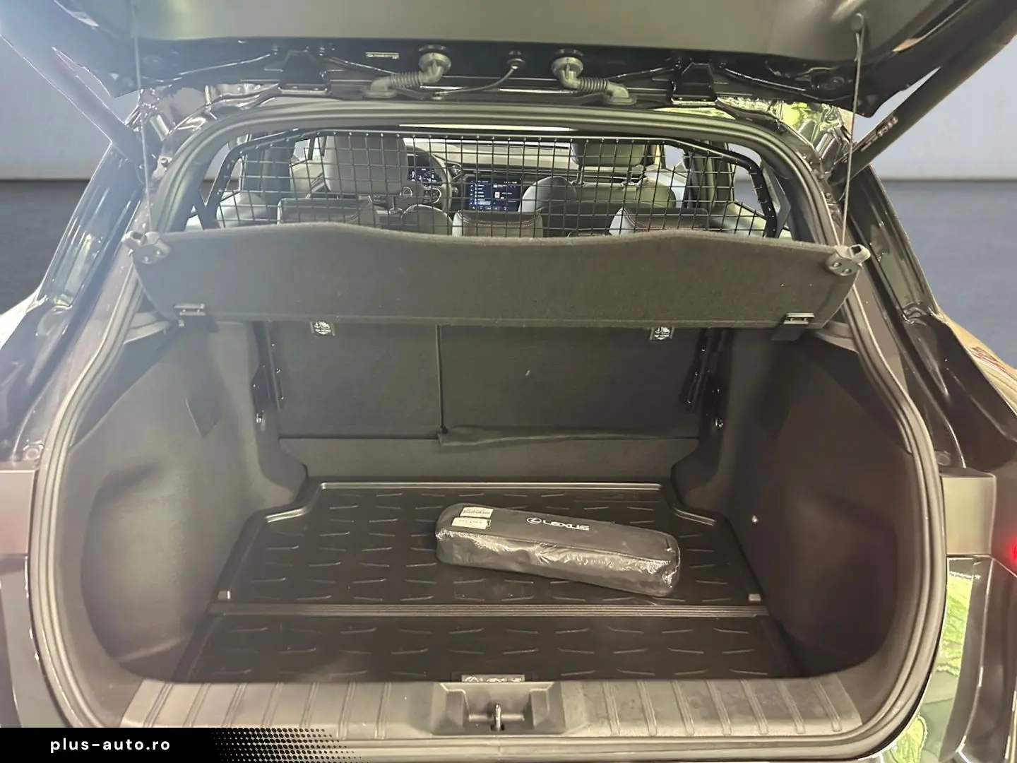 LEXUS LBX FWD Elegant Black Edition  LED el Heck Kamer