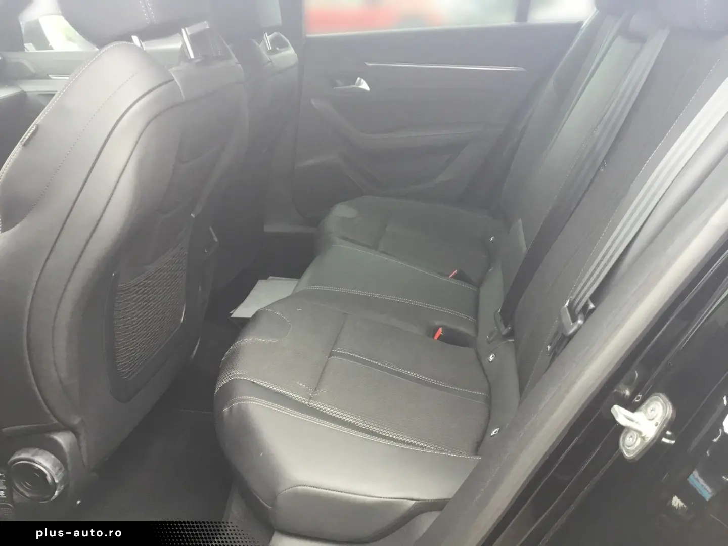 PEUGEOT 508 Hybrid 225 (Plug-In) e-EAT8 GT ACC Navi