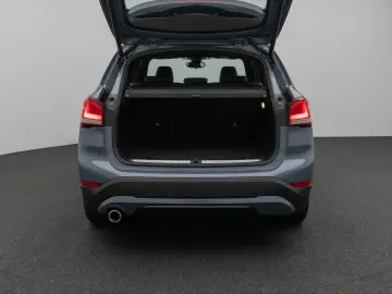 BMW X1 xD25e Sport Line Kamera HUD DAB Komfort Navi