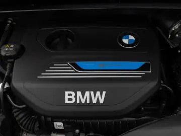 BMW X1 xD25e Sport Line Kamera HUD DAB Komfort Navi