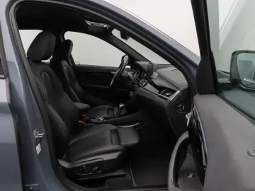 BMW X1 xD25e Sport Line Kamera HUD DAB Komfort Navi