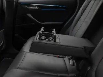 BMW X1 xD25e Sport Line Kamera HUD DAB Komfort Navi