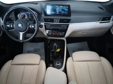 BMW X1 xDrive 25e M Sport  Leder Navi ACC HUD Kamera