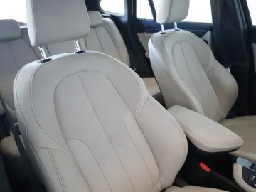 BMW X1 xDrive 25e M Sport  Leder Navi ACC HUD Kamera