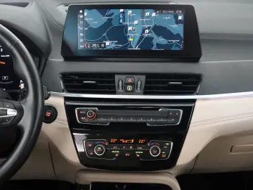BMW X1 xDrive 25e M Sport  Leder Navi ACC HUD Kamera