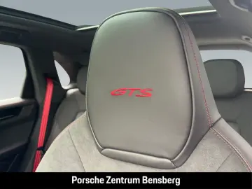 Porsche Cayenne GTS