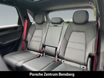 Porsche Cayenne GTS