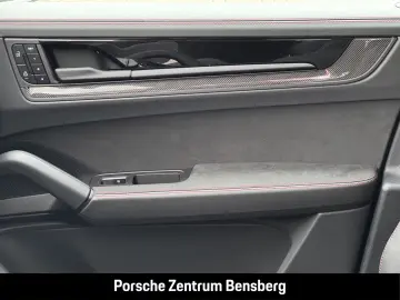 Porsche Cayenne GTS