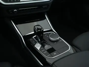 BMW 430i Gran Coupé (Navi LED Glasdach HiFi)