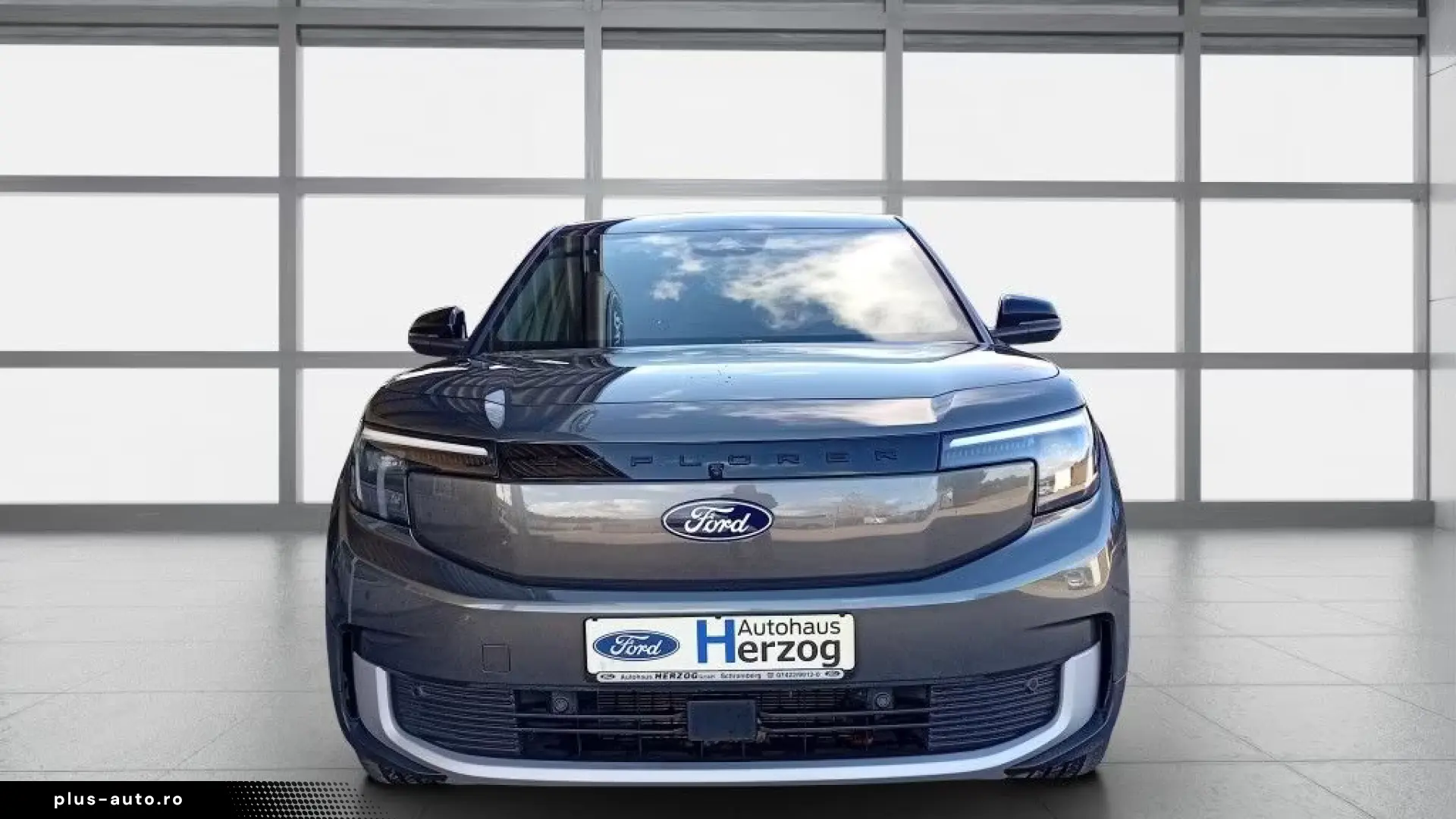 Ford Explorer Elektromotor mit Standard Range