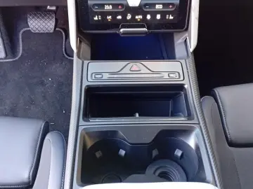 Ford Explorer Elektromotor mit Standard Range