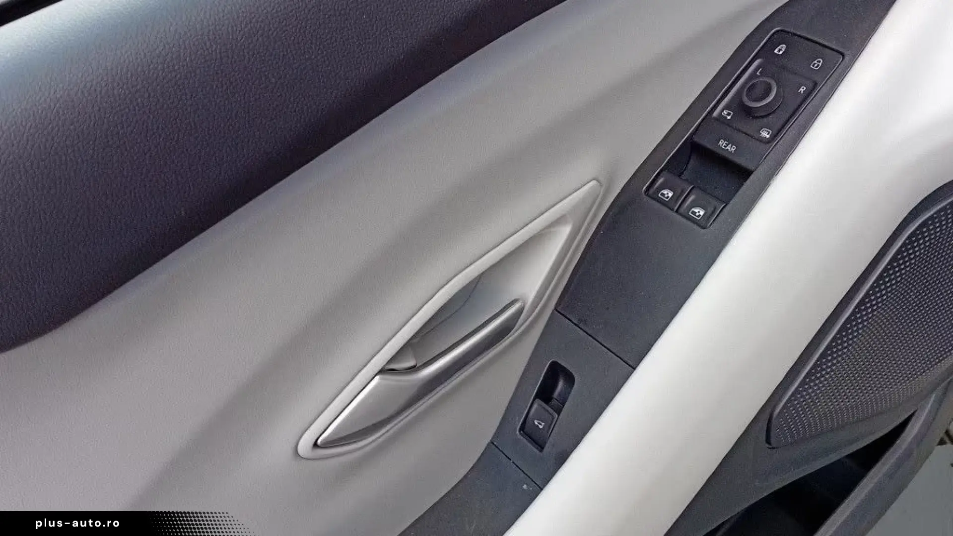 Ford Explorer Elektromotor mit Standard Range