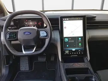 Ford Explorer Elektromotor mit Standard Range