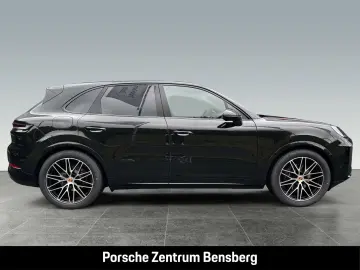 Porsche Cayenne Black Edition
