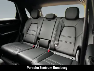 Porsche Cayenne Black Edition
