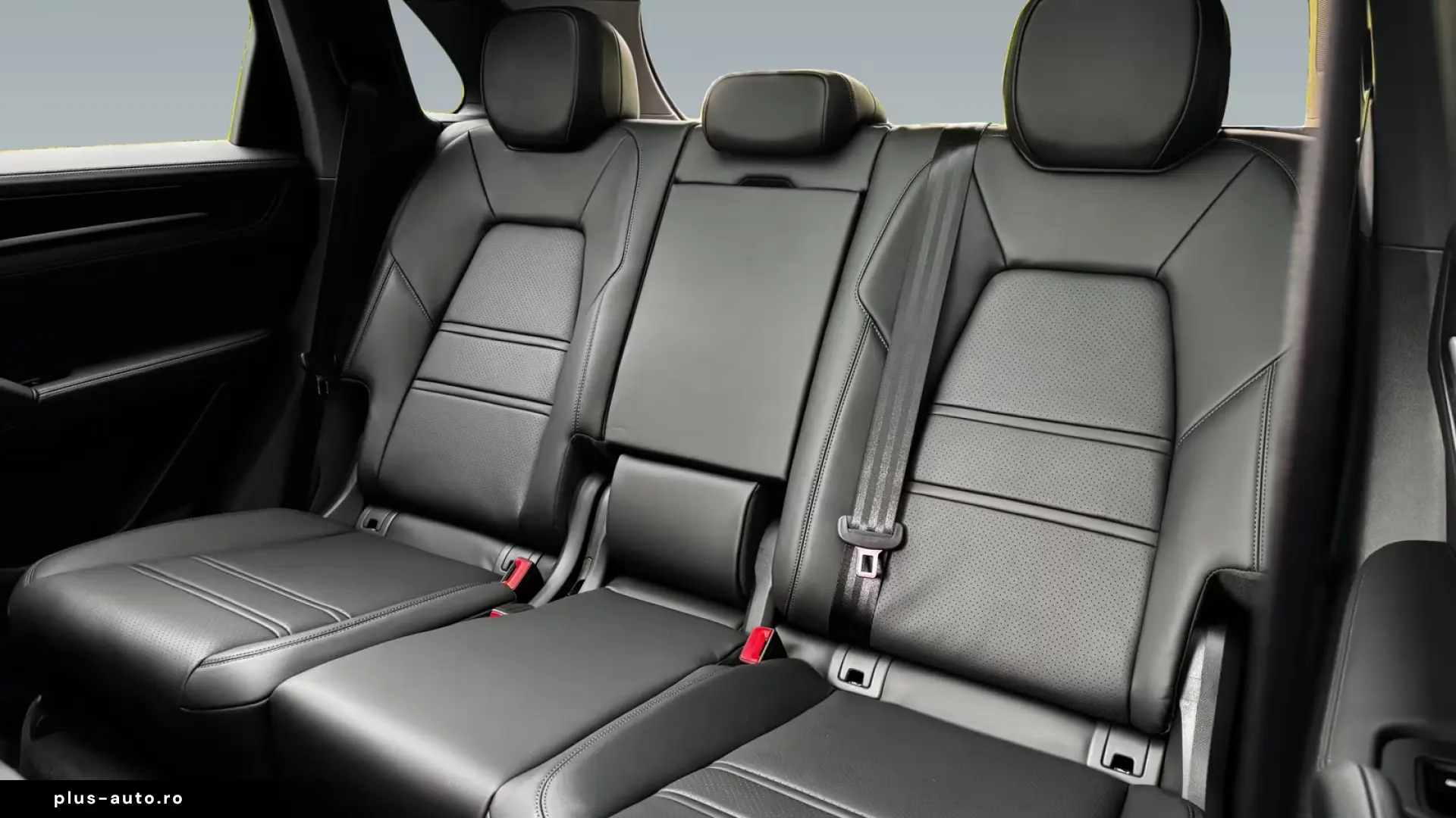 Porsche Cayenne Black Edition