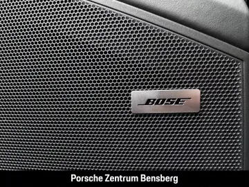 Porsche Cayenne Black Edition