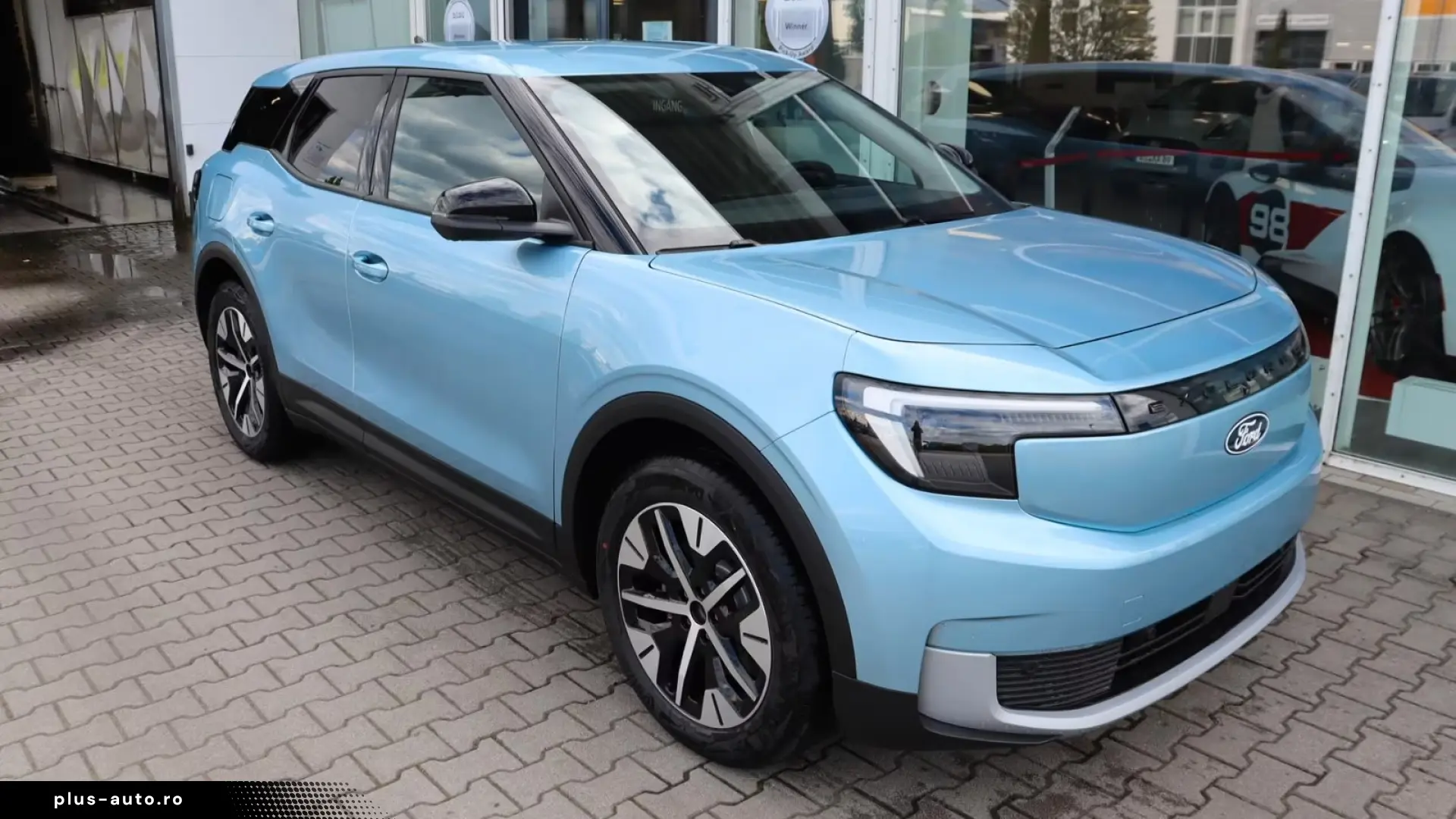 Ford Explorer Standard Range