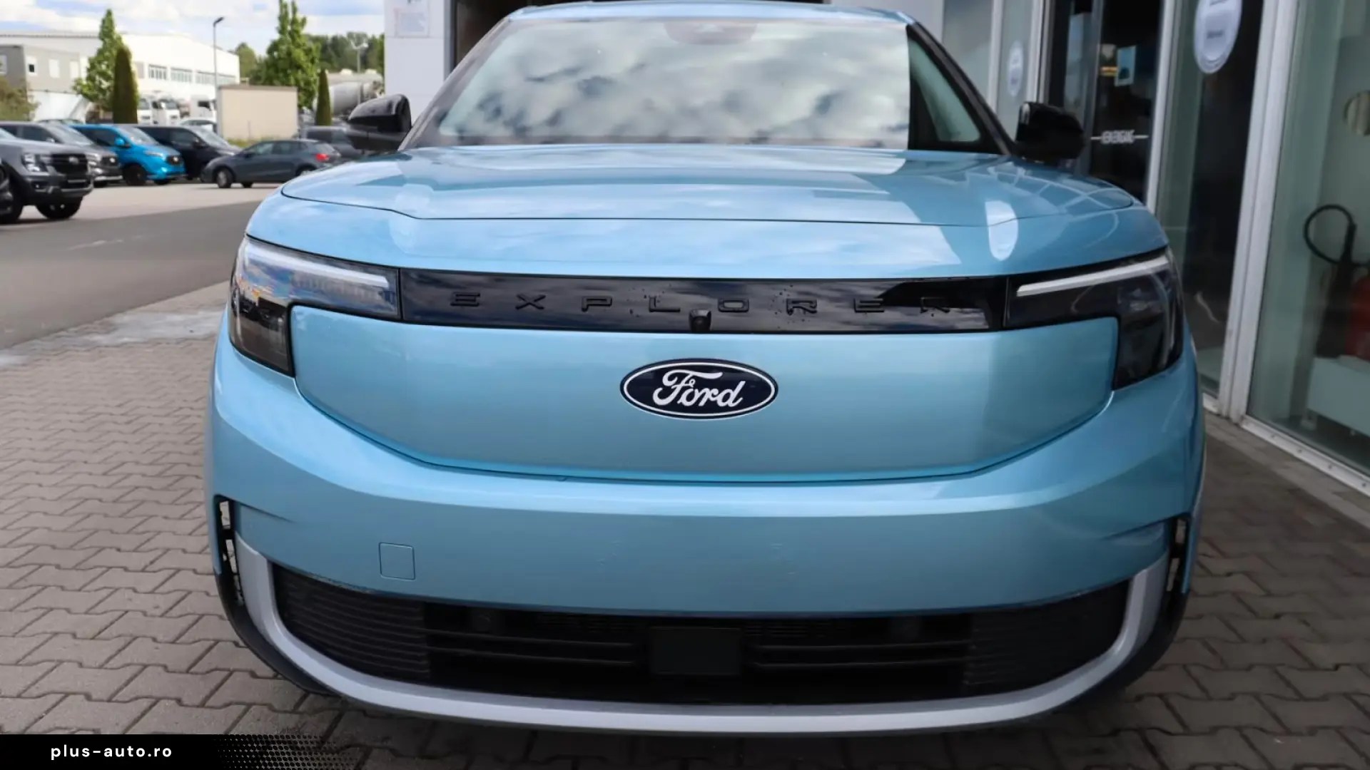 Ford Explorer Standard Range