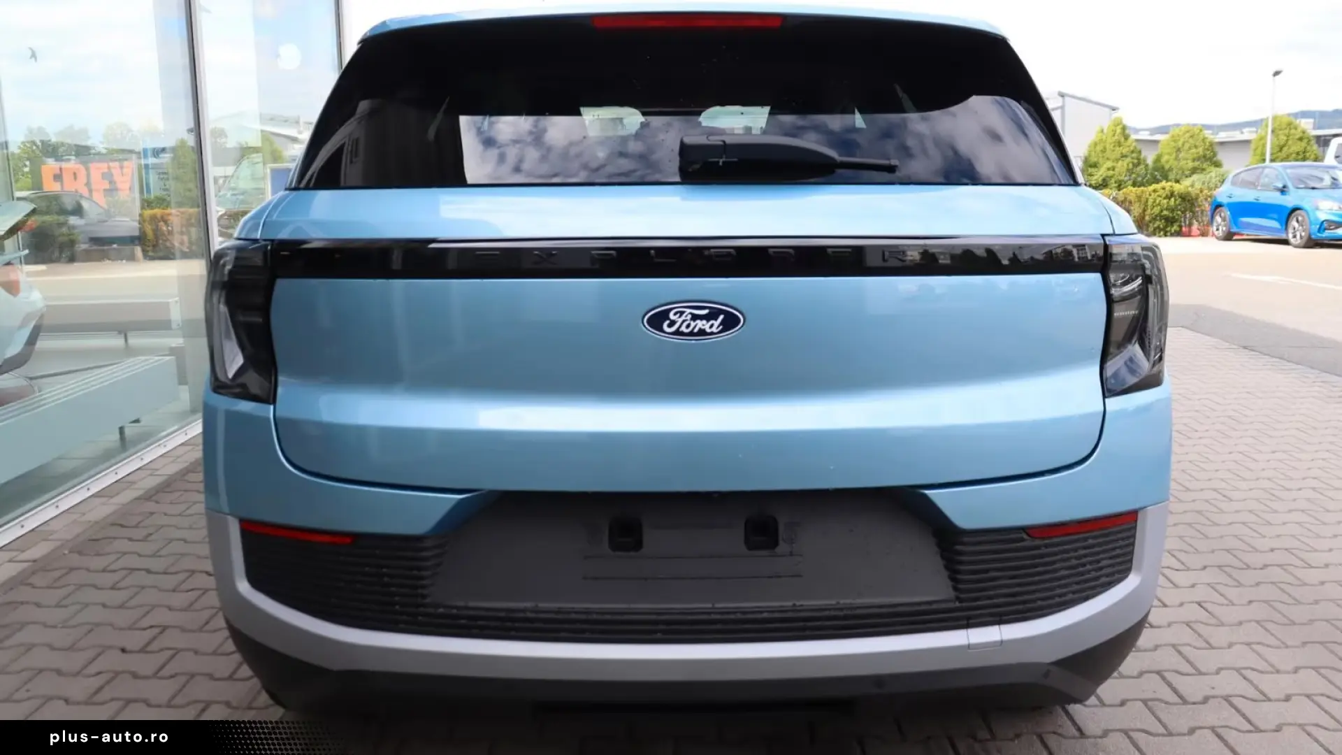 Ford Explorer Standard Range