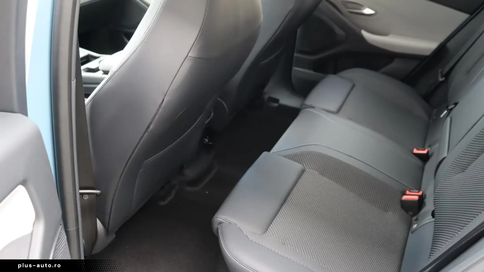 Ford Explorer Standard Range