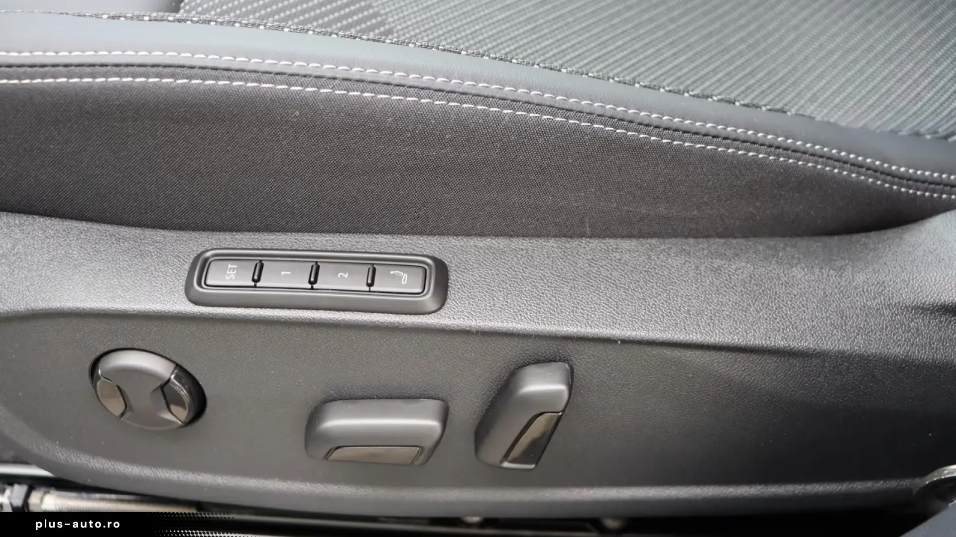 Ford Explorer Standard Range
