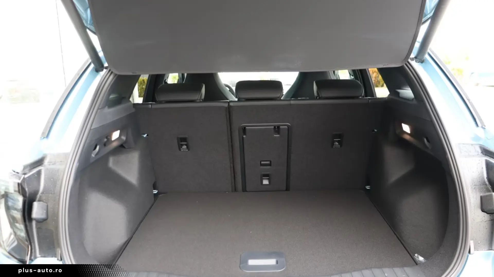 Ford Explorer Standard Range