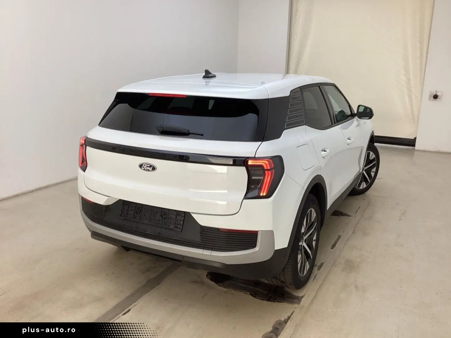 FORD Explorer AWD 79kWh Auto. 360-KAMERA ACC HEAD-UP