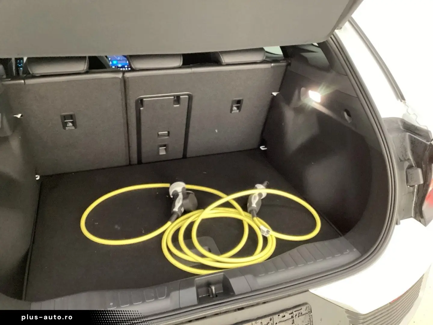 FORD Explorer AWD 79kWh Auto. 360-KAMERA ACC HEAD-UP