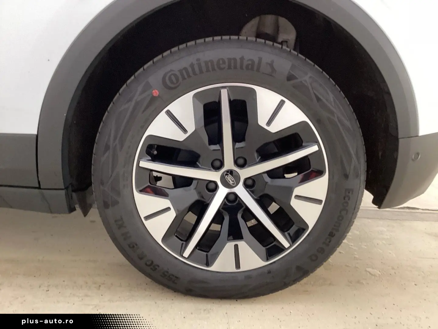 FORD Explorer AWD 79kWh Auto. 360-KAMERA ACC HEAD-UP
