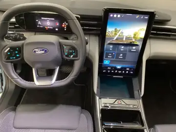 Ford Explorer AWD 79kWh Auto. 360-KAMERA