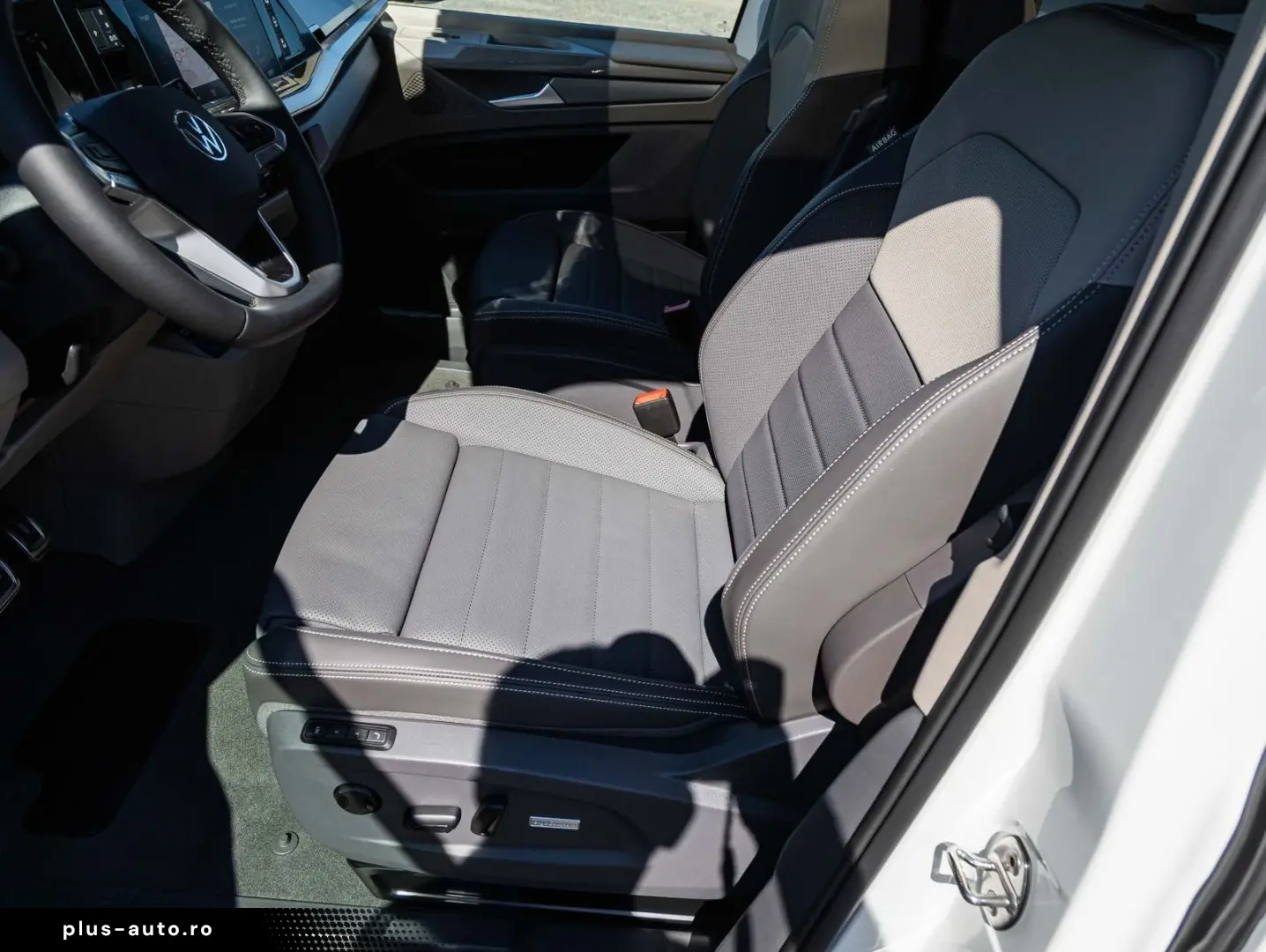 VW T7 Multivan 2.0TDI Style LR DSG Navi LED Standh