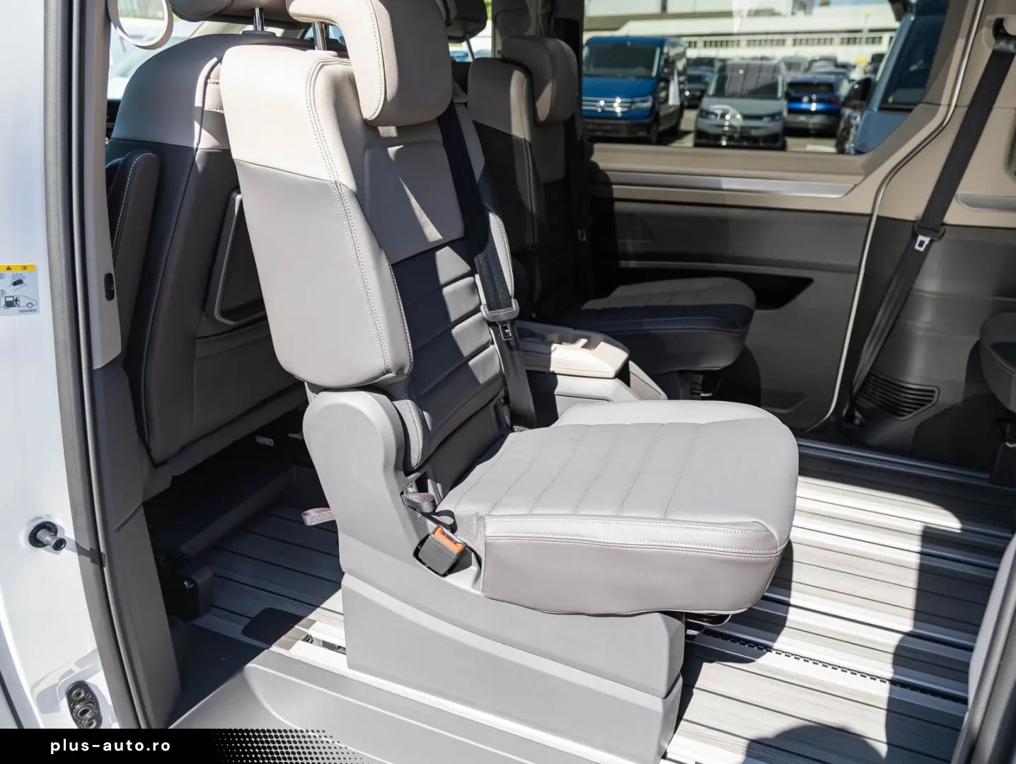 VW T7 Multivan 2.0TDI Style LR DSG Navi LED Standh