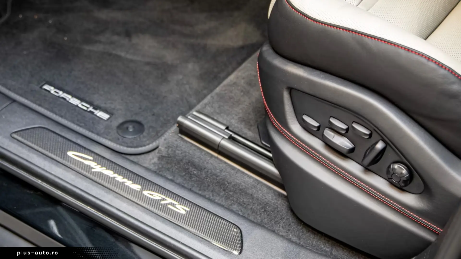 Porsche Cayenne GTS