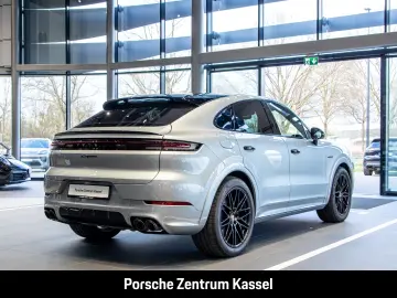 Porsche Cayenne E-Hybrid Coupe Black Edition