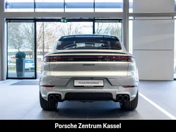 Porsche Cayenne E-Hybrid Coupe Black Edition