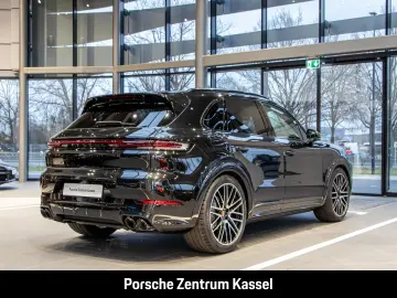 Porsche Cayenne Black Edition