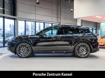 Porsche Cayenne Black Edition