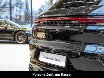 Porsche Cayenne Black Edition